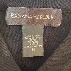 Banana Republic black v-neck cotton sweater vest